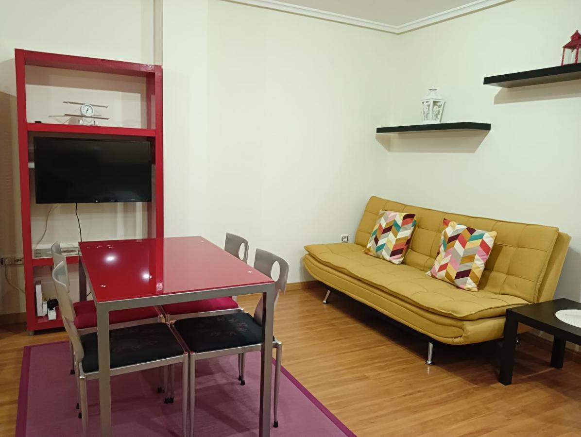 אוביידו Apartamentos Chevere Rojo-Huca מראה חיצוני תמונה